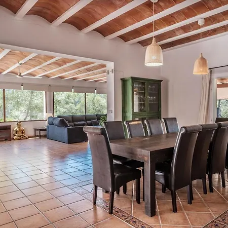 Moustique Villa